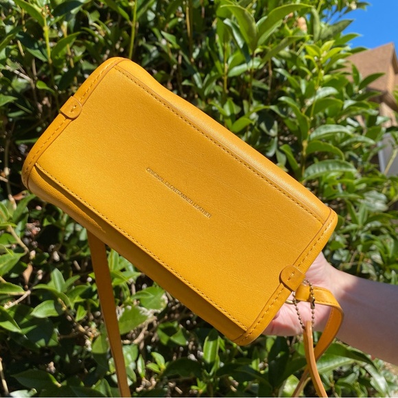 EUC Coach Turnlock Lunchbox Pouch 134 - Picture 6 of 12